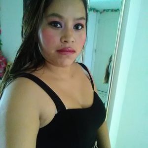 Meet your Posher, Elena